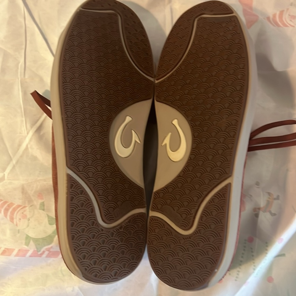 Like New OluKai Lae'ahi Li Kala Aloha Suede Sneaker Shoes Men's Sz 13M. - Picture 8 of 16
